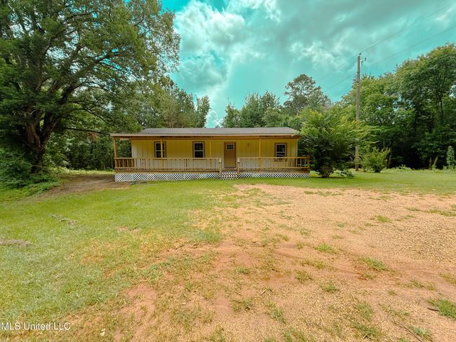 front/driveway | Image 10