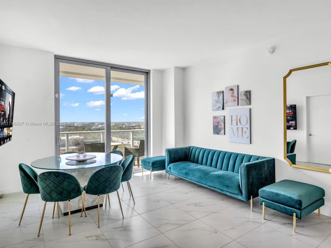 APT-1507 - 2000 Metropica Way, Condo with 2 bedrooms, 2 bathrooms and null parking in Sunrise FL | Image 25