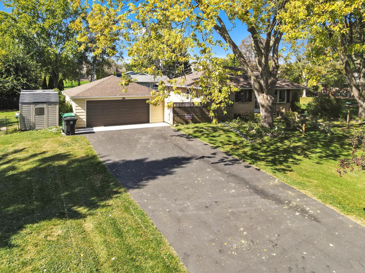 Florence Ave, Menomonee Falls, WI 53051