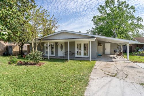 346 Cumberland Dr, Slidell, LA, 70458-5214 | Card Image