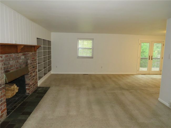 119 Snell Dr, House other with 5 bedrooms, 5 bathrooms and 2 parking in Coraopolis PA | Image 12