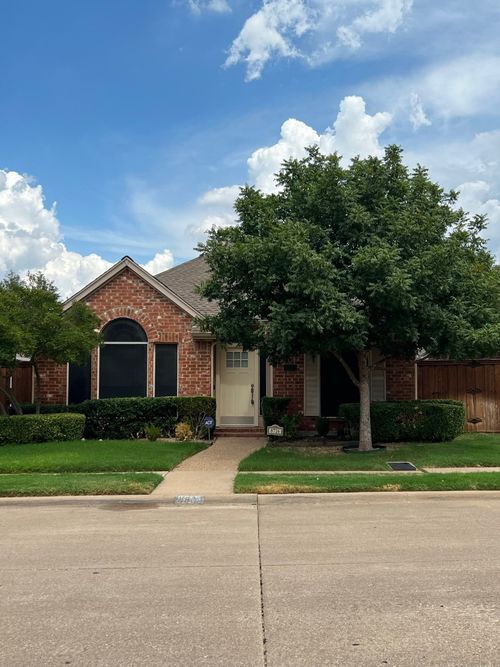 8716 Moss Hill Rd, Irving, TX, 75063-4285 | Card Image