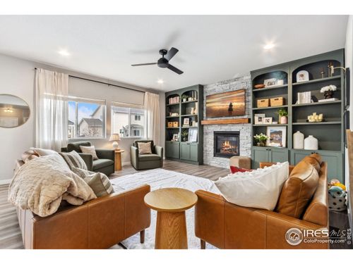 5586 Vona Dr, Loveland, CO, 80538-1018 | Card Image