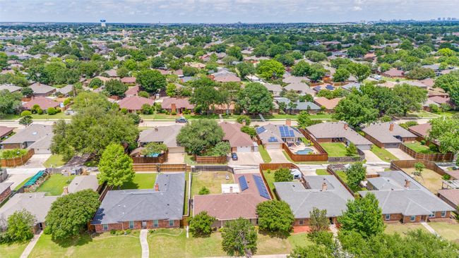 Aerial perspective of suburban area | Image 13