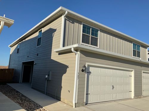 327 Stone Ct, Princeton, TX, 75407-5757 | Card Image