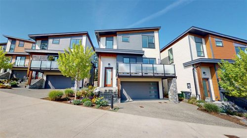 103-1217 Manzanita Pl, Nanaimo, BC, V9T0L7 | Card Image