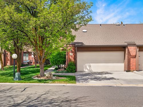 48 White Barn Dr, Pleasant View, UT, 84414-2237 | Card Image