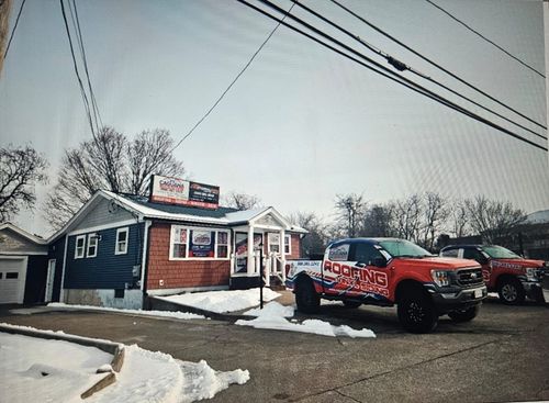 40 Medway Rd, Milford, MA, 01757-2918 | Card Image