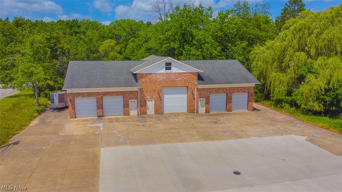 Commercial Sale in Broadview Heights 4