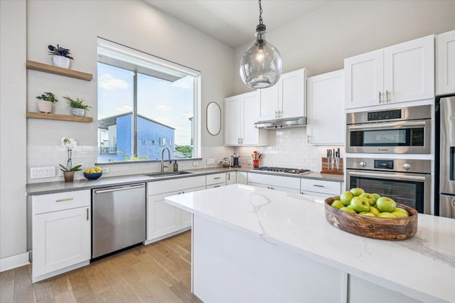 6229 Florencia Ln, House other with 3 bedrooms, 3 bathrooms and 4 parking in Austin TX | Image 10