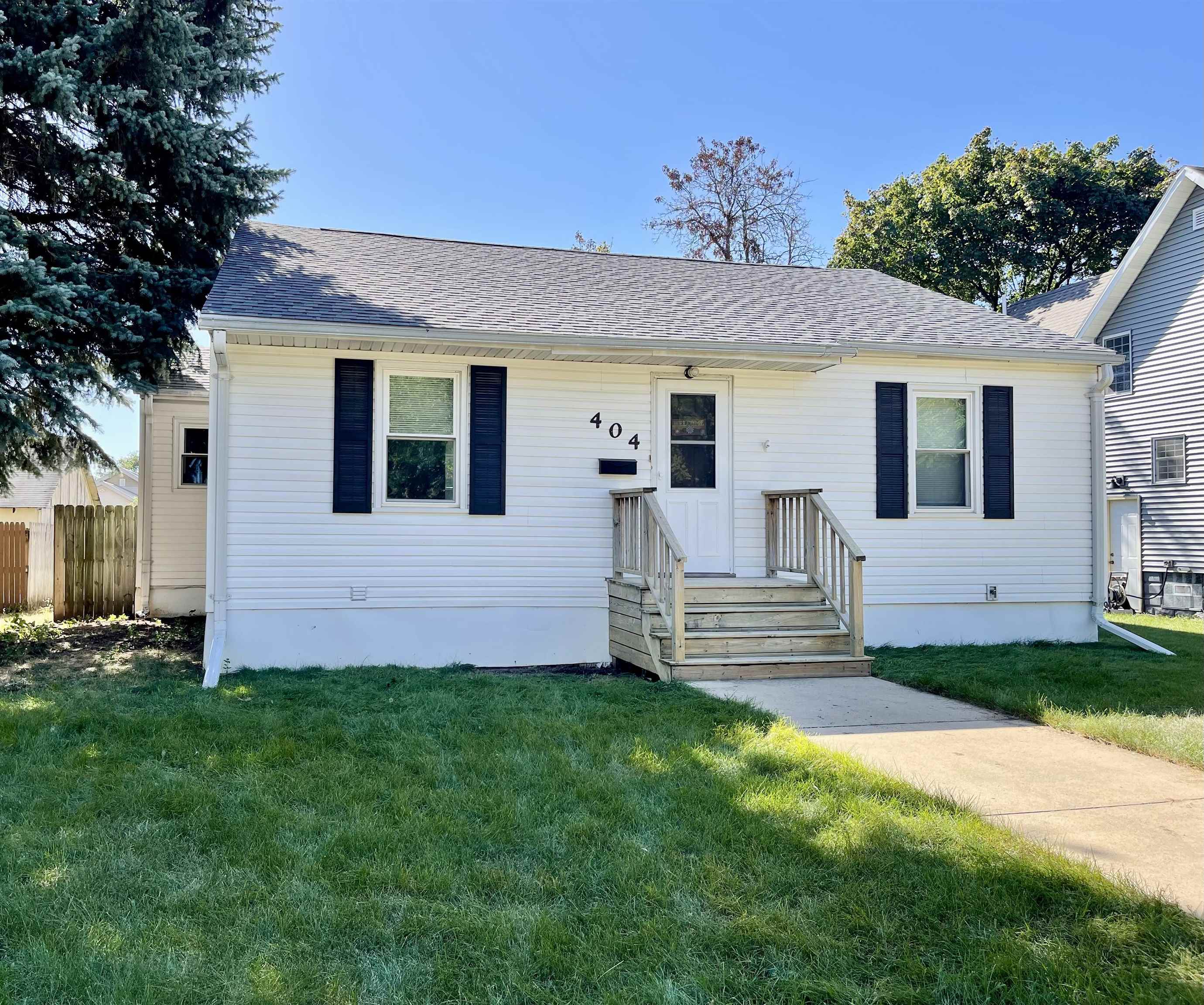 10th St, Spencer, IA 51301