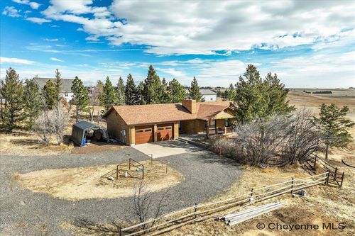 8917 Powderhouse Rd, Cheyenne, WY, 82009-1258 | Card Image