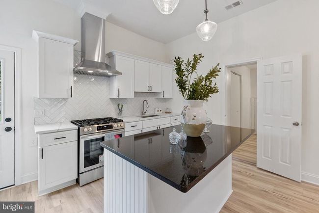 79 E Shirley Ave, House other with 5 bedrooms, 2 bathrooms and null parking in WARRENTON VA | Image 29