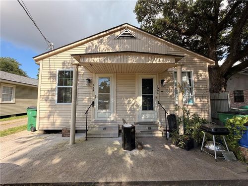 759 Oak Ave, Bridge City, LA, 70094-3017 | Card Image