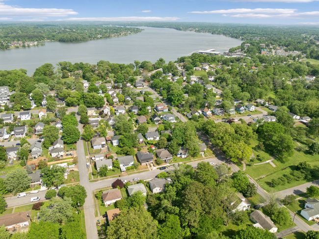 1304 Jones St, House other with 3 bedrooms, 1 bathrooms and 2 parking in Old Hickory TN | Image 89