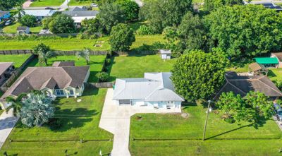 1141 Sw Gastador Avenue, House other with 2 bedrooms, 2 bathrooms and null parking in Port St Lucie FL | Image 2