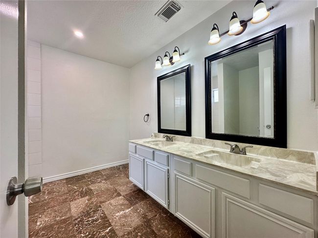 Primary bathroom | Image 14