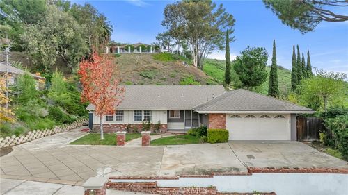 1727 Calle Zocalo, Thousand Oaks, CA, 91360-6833 | Card Image