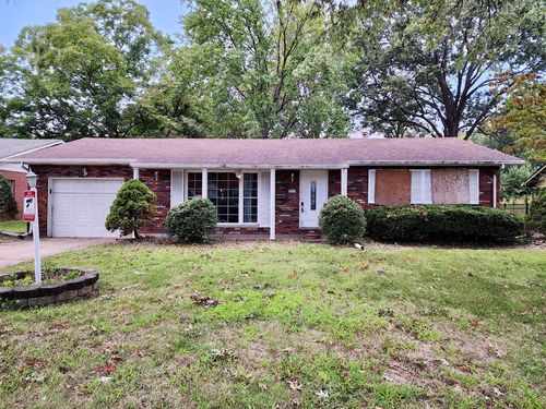 3313 Princeton Dr, Granite City, IL, 62040-3647 | Card Image