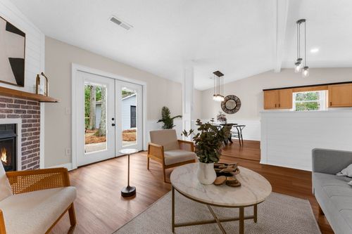 1690 Nantahala Blvd, Mount Pleasant, SC, 29464-9772 | Card Image