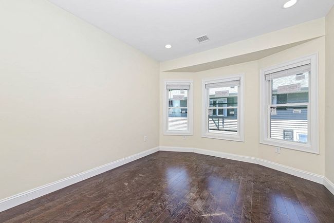 2 - 73 Lexington St., House attached with 6 bedrooms, 7 bathrooms and 4 parking in Waltham MA | Image 16