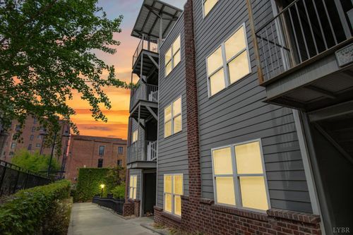 apt-16-51 11th St, Lynchburg, VA, 24504-1746 | Card Image