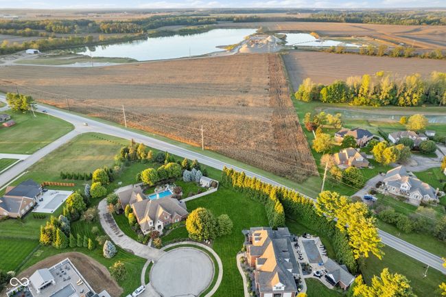 1675 Devonshire Dr, House other with 5 bedrooms, 5 bathrooms and null parking in Seymour IN | Image 12
