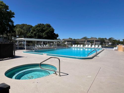 apt-203-27 Lake Vista Trl, Port St. Lucie, FL, 34952-6365 | Card Image