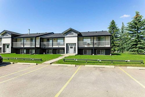 27-11 Stanton St, Red Deer, AB, T4N0B9 | Card Image