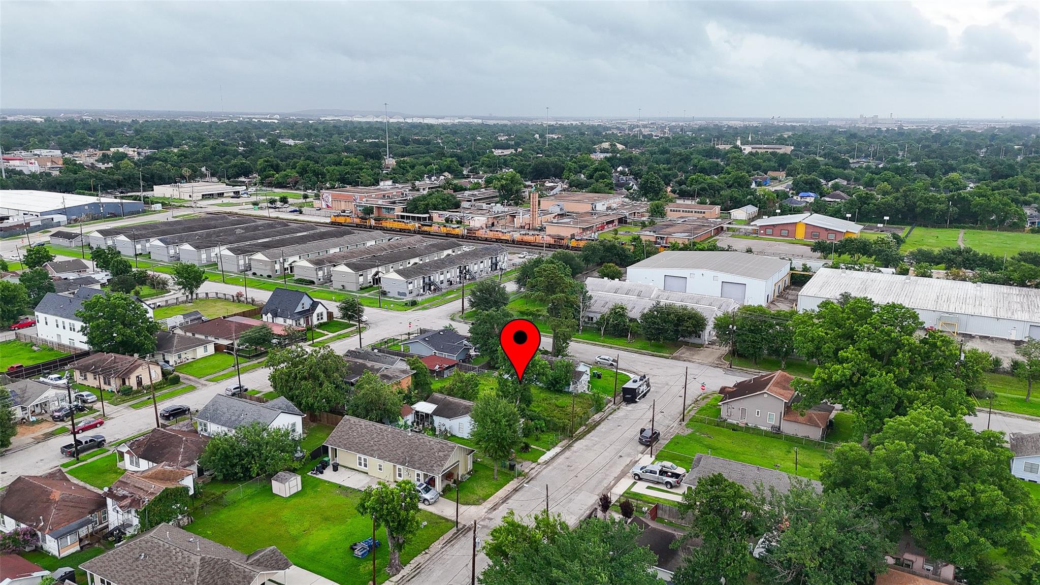 Land in Houston 4