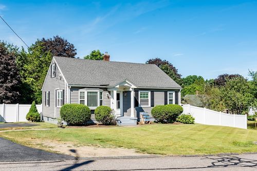 6 Carrington St, Blackstone, MA, 01504-1503 | Card Image