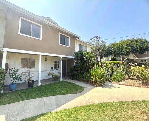 684 E Lee Pl, Azusa, CA, 91702 | Card Image