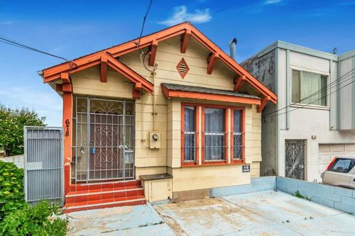 678 Bellevue Ave, Daly City, CA, 94014-1267 | Card Image