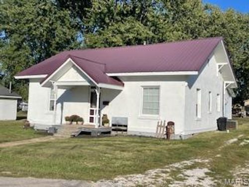 215 S Cuivre St, Bowling Green, MO, 63334-2210 | Card Image