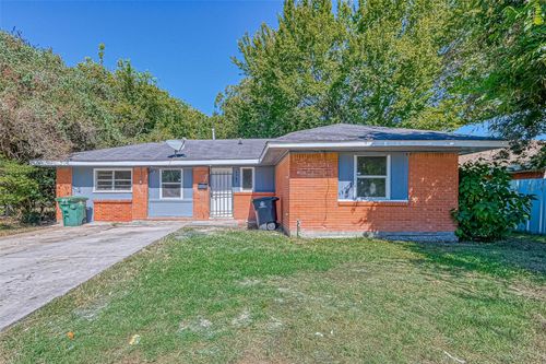 10613 Buffum St, Houston, TX, 77051-4111 | Card Image