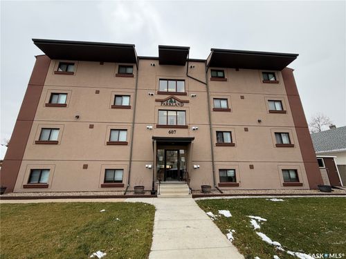 206-607 10th Street, Humboldt, SK, S0K2A0 | Card Image