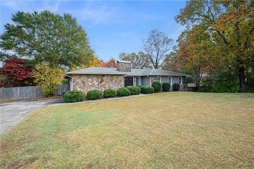 127 Windsor Dr, Calhoun, GA, 30701-2055 | Card Image