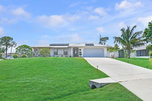 397 Ne Gulfstream Ave, Port St. Lucie, FL, 34983-1218 | Card Image