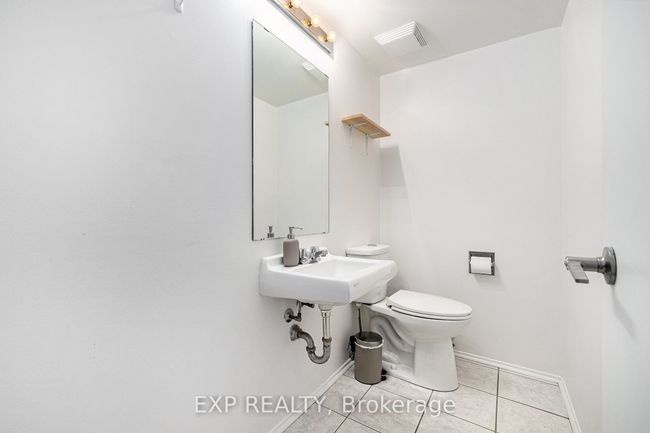 B - 207 Woodfield Dr, Condo with 2 bedrooms, 2 bathrooms and null parking in Nepean ON | Image 19
