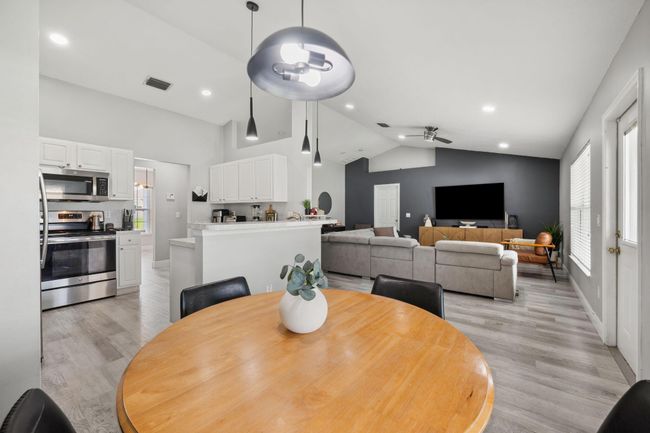 249 Sw Aubudon Ave, House other with 4 bedrooms, 2 bathrooms and null parking in Port St. Lucie FL | Image 15