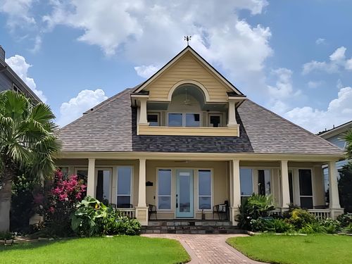 1207 N Shore Dr, Clear Lake Shores, TX, 77565-2382 | Card Image