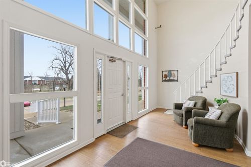 apt-105-514 E Olive St, Marshalltown, IA, 50158-4163 | Card Image