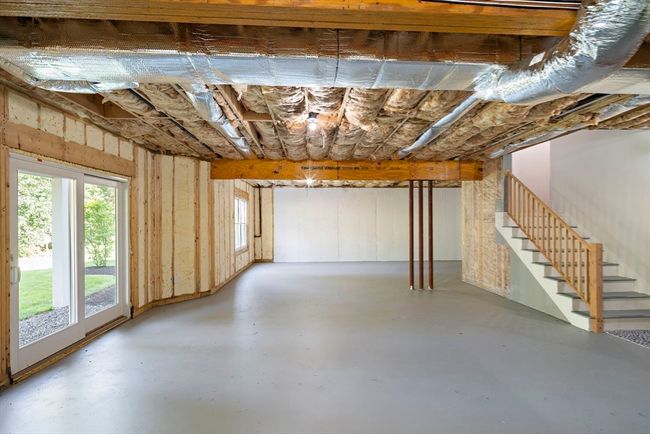 16 - 16 Pine Hill Rd, Condo with 3 bedrooms, 3 bathrooms and 4 parking in Wenham MA | Image 35