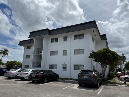307-4880 Nw 22nd St, Lauderhill, FL, 33313-3453 | Card Image