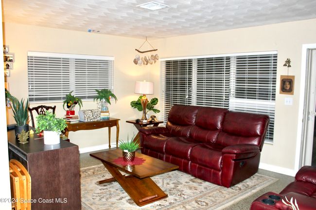 139 W Laila Dr, House other with 3 bedrooms, 2 bathrooms and null parking in W Melbourne FL | Image 5