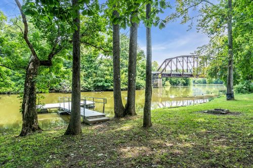 1357 Chapmansboro Rd, Chapmansboro, TN, 37035-2002 | Card Image