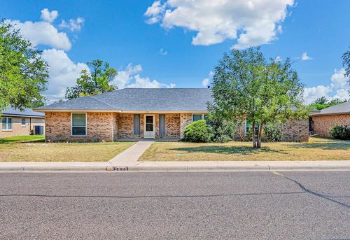2825 Emerson Pl, Midland, TX, 79705-4202 | Card Image