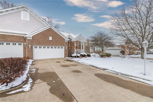 14ln-2969 Country Club Ln, Twinsburg, OH, 44087-2951 | Card Image
