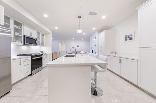 unit-203-16235 Dawn Way, Tustin, CA, 92782-2859 | Card Image