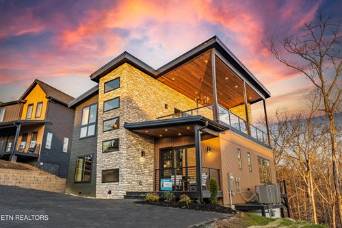 1150 Reedmont Way Way, Sevierville, TN, 37876 | Card Image